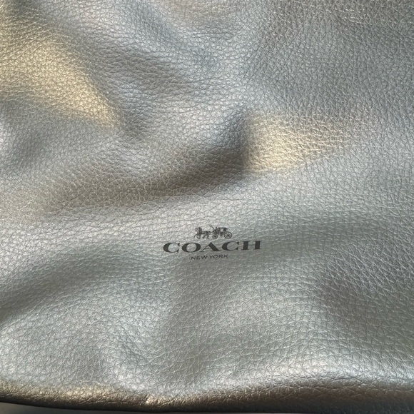 Coach silver metallic leather tote bag - Picture 4 of 10